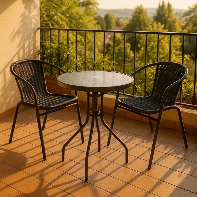 Garthen 2345 Bistro stolík so sklenenou doskou a 2 stoličky z polyratanu