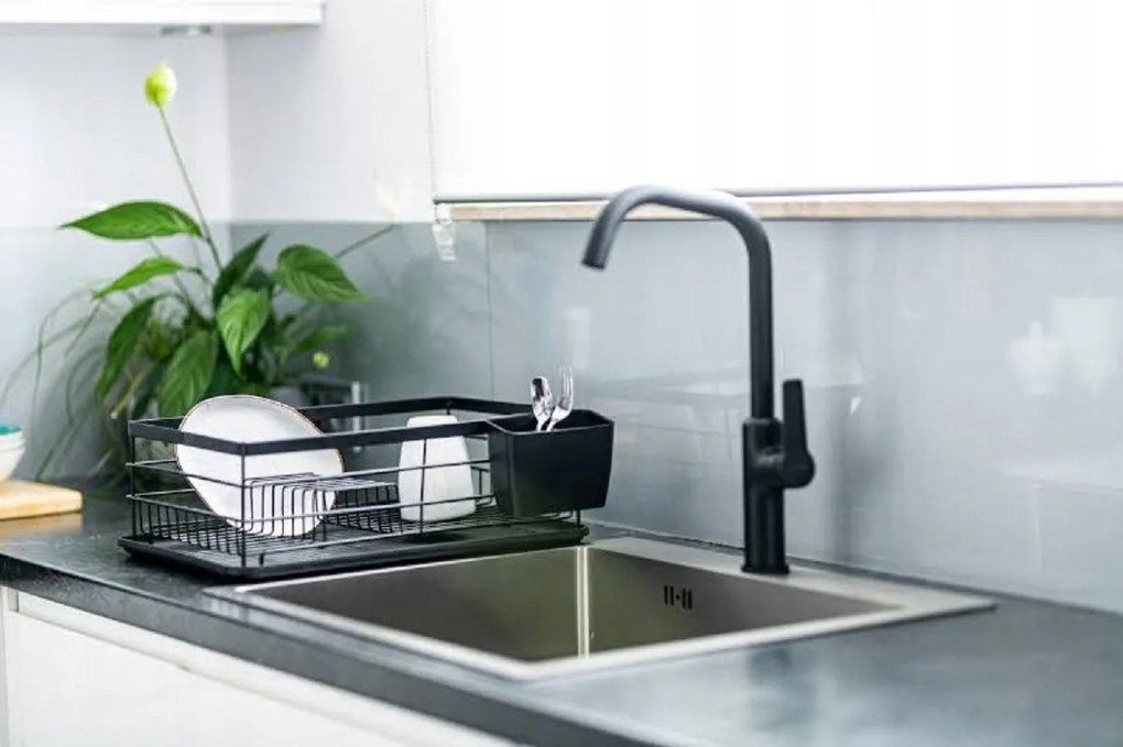 Goodhome Odkvapkávač na riad s držiakom na príbory - čierny LKA, 45x34x15