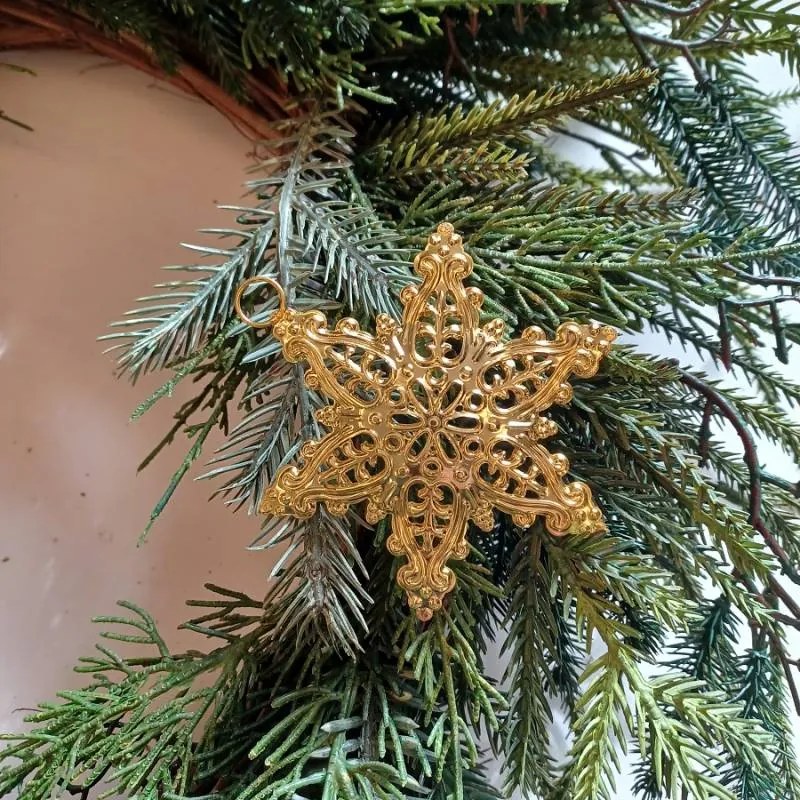 DECOLED Kovové vločky, 3 kusy, 10 x 7,7 cm, zlatá