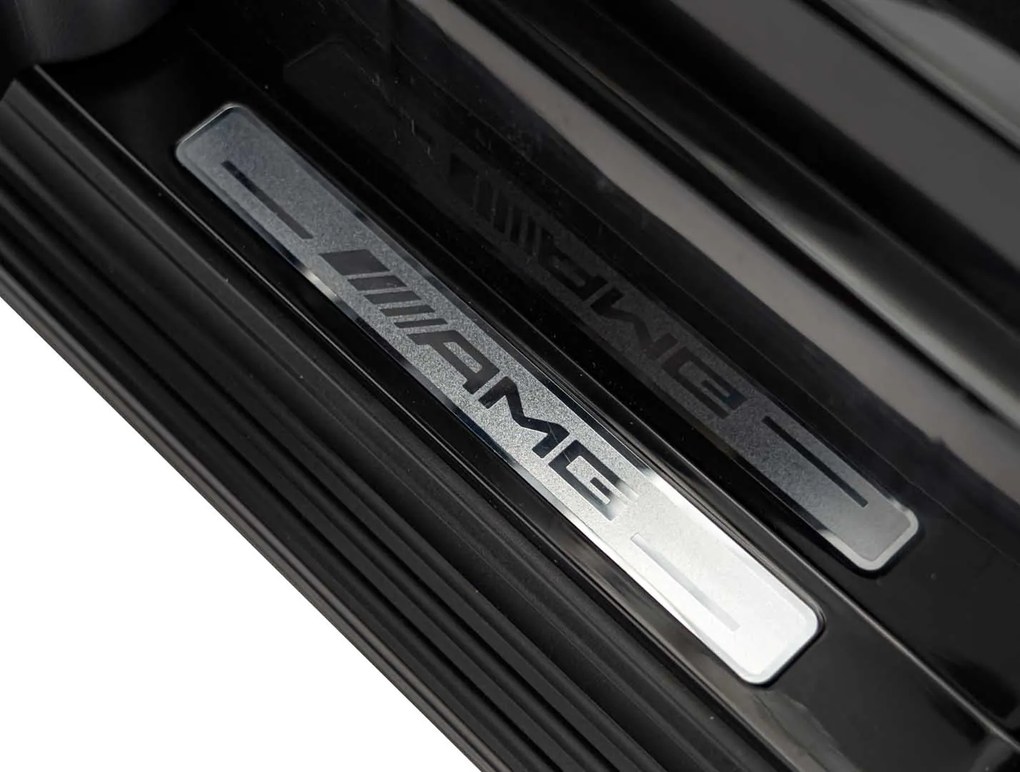 Elektrické autíčko Mercedes G63 AMG 4x200W XXL-čierne