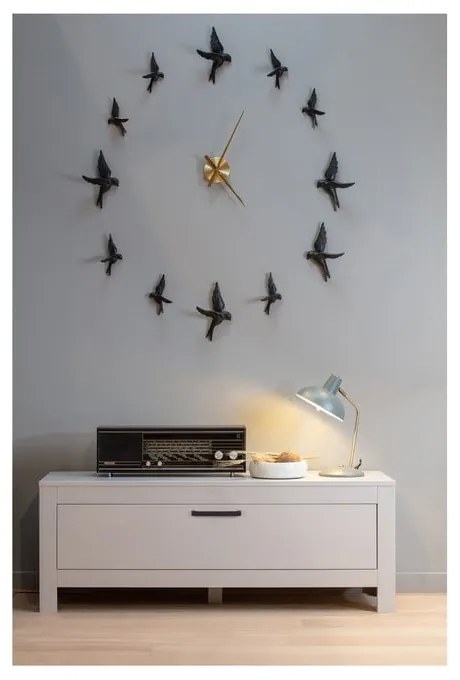 Svetlosivý TV stolík z borovicového dreva 120x45x40 cm Bonk – WOOOD