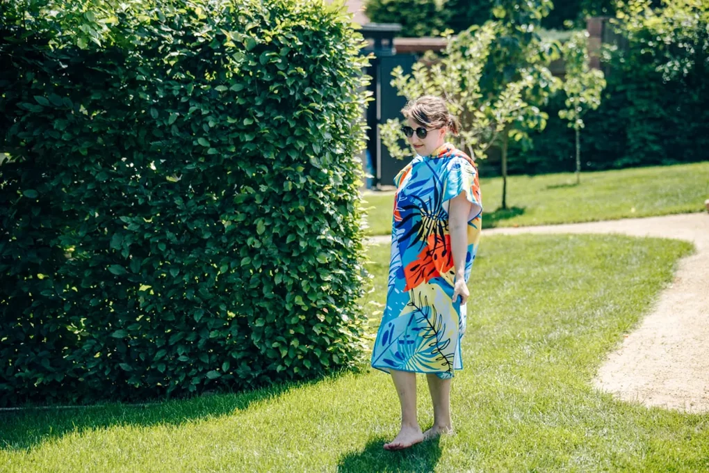 Plážové pončo SUMMER FRESH modro-žlté 80x145 cm