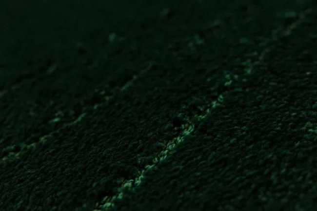 Kúpeľňový koberček Shell fľaškovo zelený