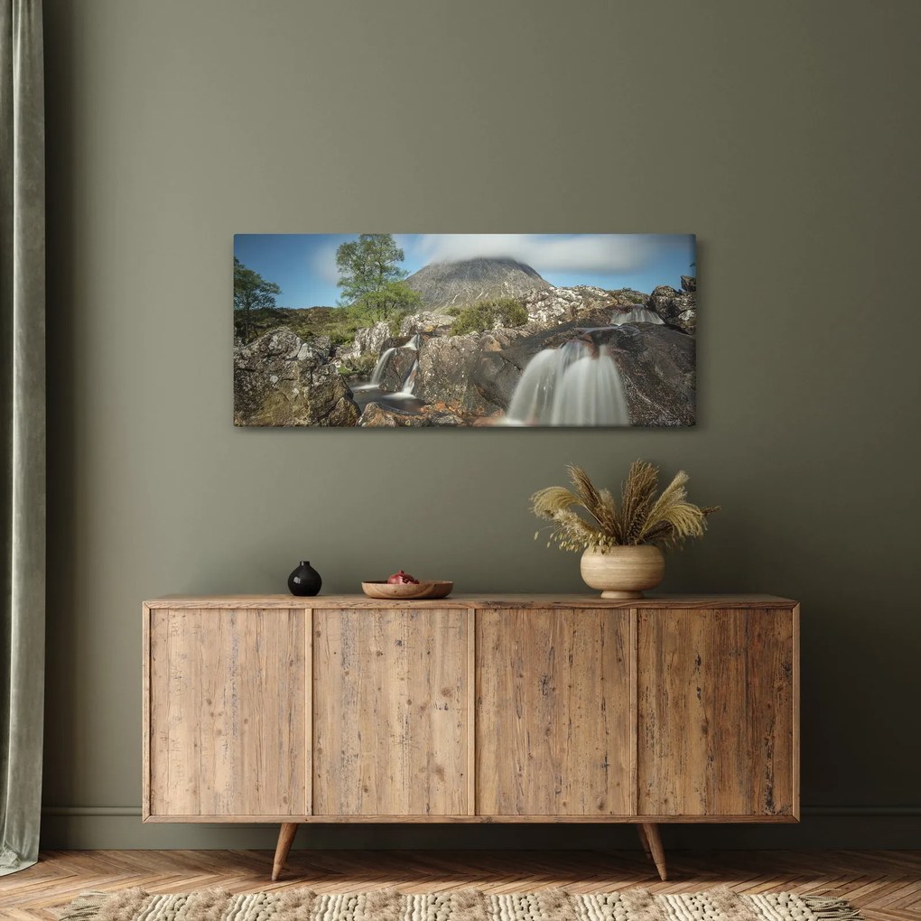 Obraz vodopádov a hory (120x50 cm)