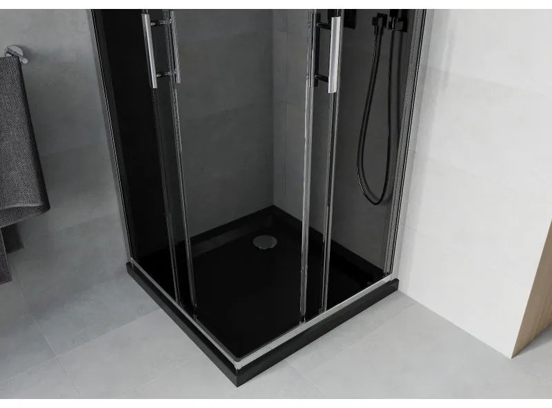 Mexen Rio, štvorcový sprchovací kút s posuvnými dverami 70(dvere) x 70(dvere) x 190 cm, 6mm šedé sklo, chrómový profil + čierna sprchová vanička SLIM, 860-070-070-01-40-4070