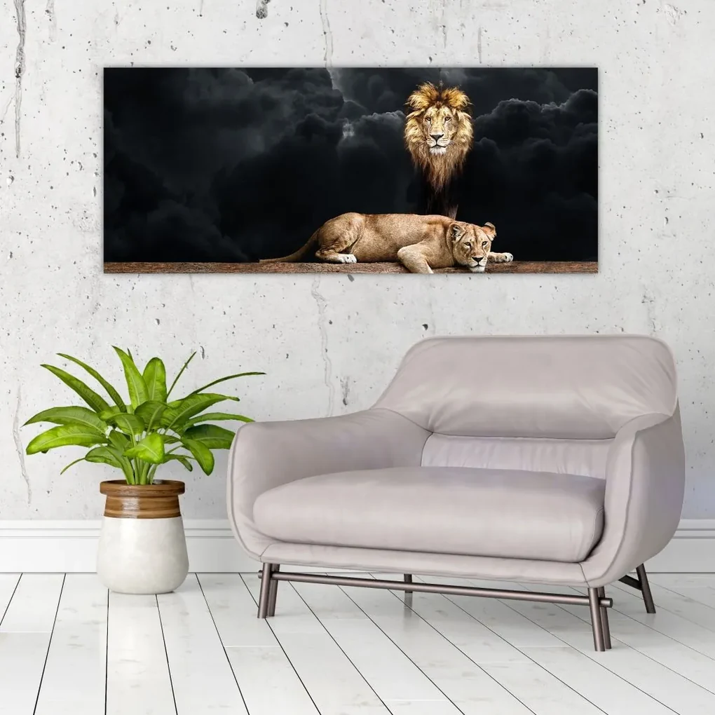 Obraz - Lev a levice v oblakoch (120x50 cm)