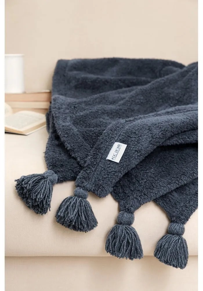 Antracitovosivý mikroplyšový pléd na dvojlôžko 200x220 cm Puffy – Mijolnir