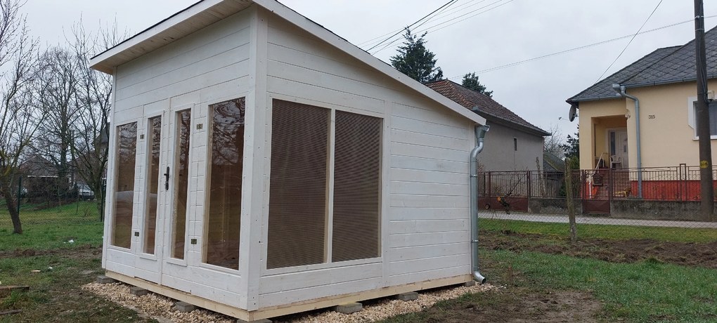 Drevený domček PAMPA s pultovou strechou - Premium, farba natur, (3,2 × 3,2 m), R_PAMPA2 - domceknazahradu.sk
