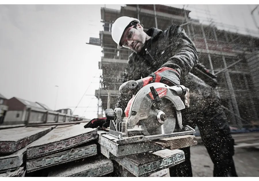 AKU píla okružná - MILWAUKEE M12 CCS44-602X; 140 mm; 12 V
