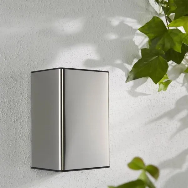 Philips 17464/47/P7 - LED RGB Vonkajšie svietidlo Hue RESONATE 2xLED/8W/230V IP44