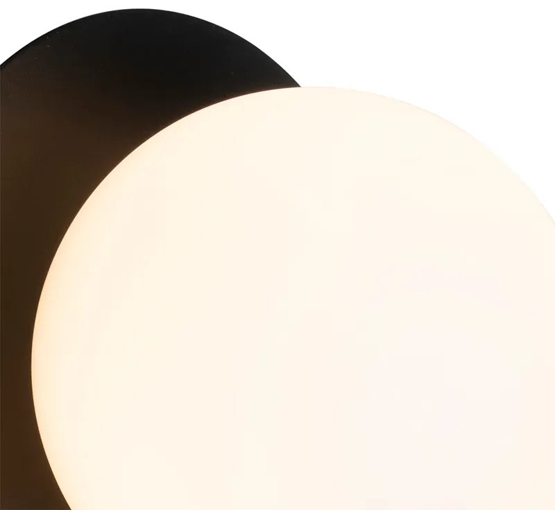 Nástenná lampa čierna IP44 s vypínačom - Cederic