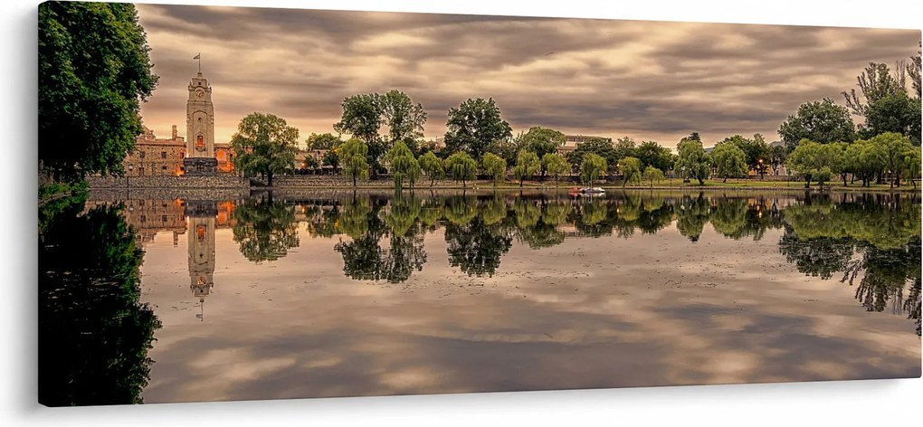 Obraz jazera a stromov (120x50 cm)