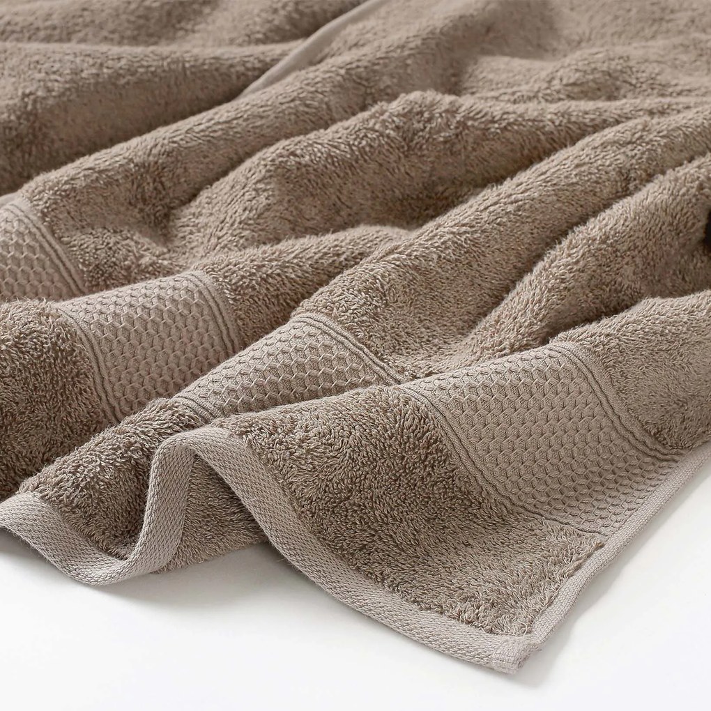 Goldea bambusový uterák/osuška soft lux - hnedý 70 x 140 cm