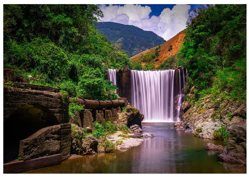 Artgeist Fototapeta - Reggae Falls Veľkosť: 147x105, Verzia: Samolepiaca