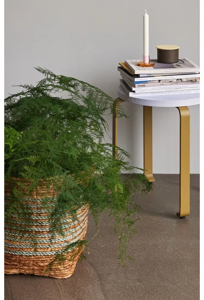 Dekoratívny kovový úložný box s vekom District - Hübsch