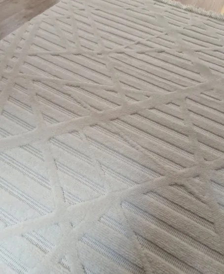 Krémovo-béžový koberec v boho štýle TWIST CREAM 20294A Rozmer: 160x230 cm