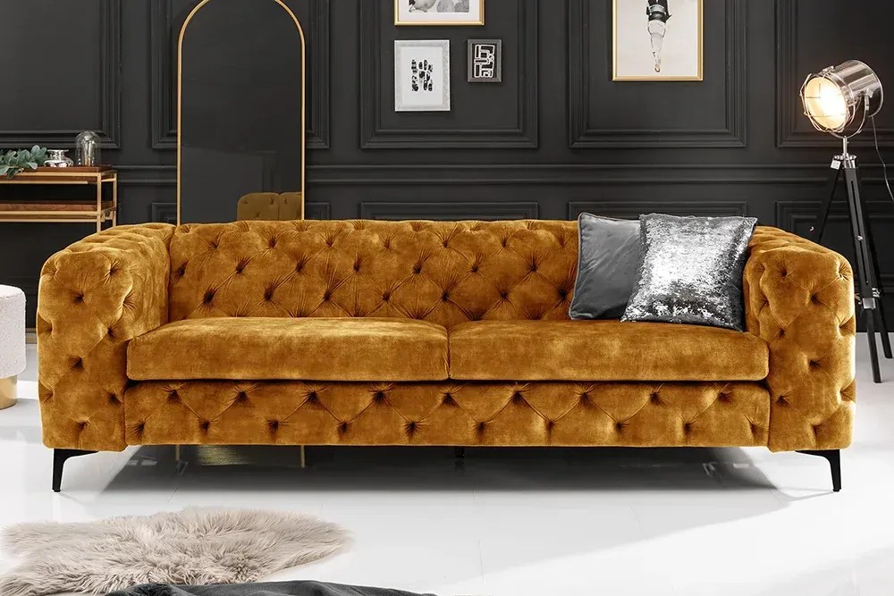 Invicta Interior - Elegantná 3-miestna pohovka Chesterfield MODERN BAROQUE 235 cm horčicovo žltá zamat