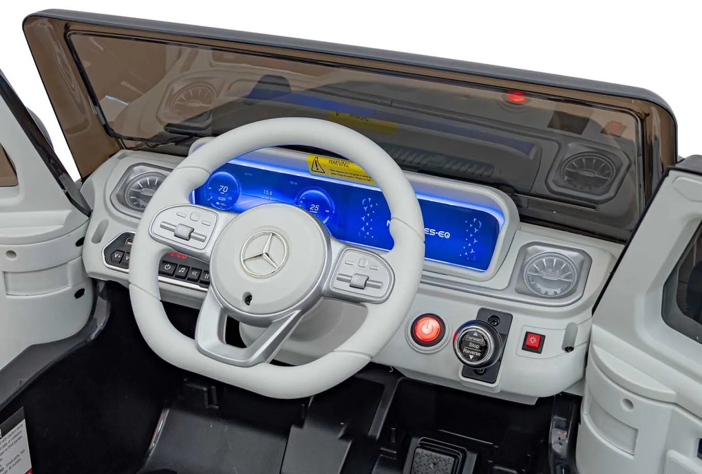 Detské autíčko s elektrickým pohonom 4x4 Mercedes Benz EQG - čierne