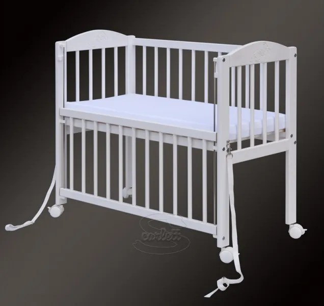 Dětská postýlka k posteli rodičů BABY Scarlett (borovice), st. bok - bílá 90 x 41 cm