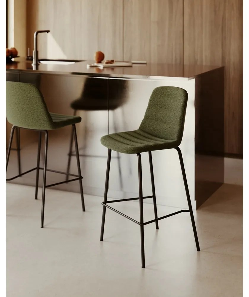 Tmavozelené barové stoličky v súprave 2 ks 92,5 cm Zunilda – Kave Home