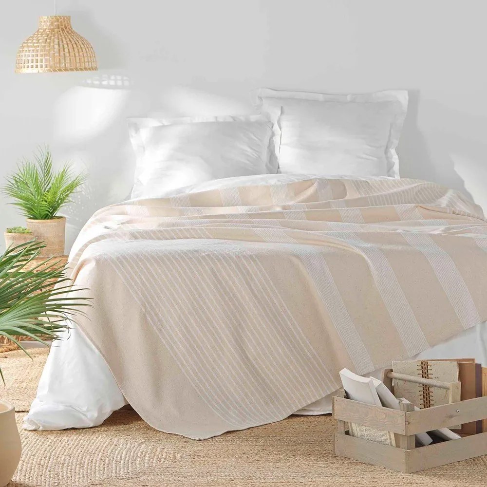 Béžový pléd 220x240 cm Adele – douceur d'intérieur