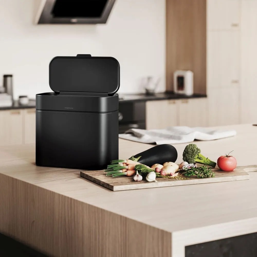Matne čierna nádoba na kompostovateľný odpad 4 l – simplehuman