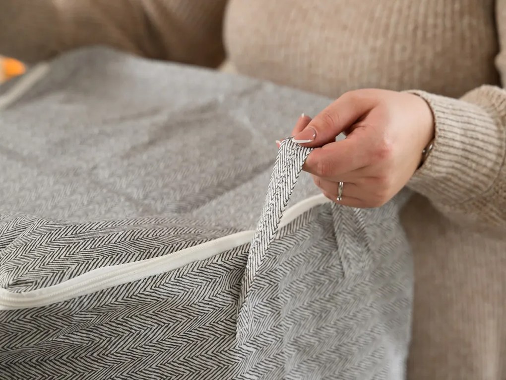 Organizér na oblečenie SENCA 150l sivý