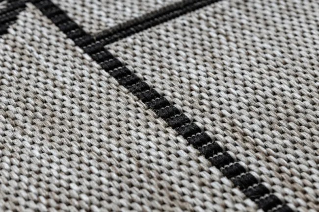 Koberec SIZAL FLOORLUX 20605 geometrický trojuholník - strieborný / čierny