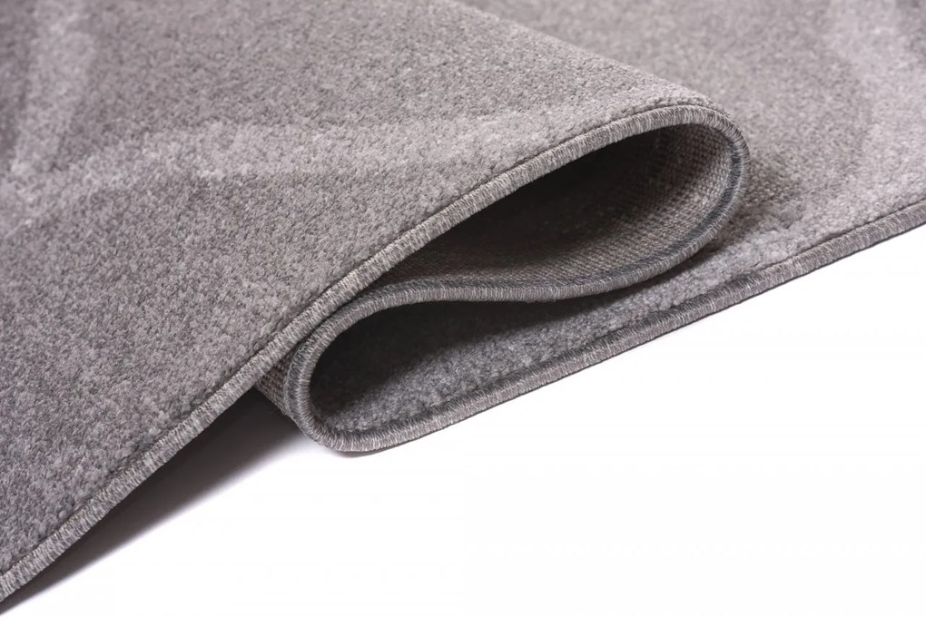 TA Koberec E665C DYMOVÉ SARI Rozmer: 146x176 cm