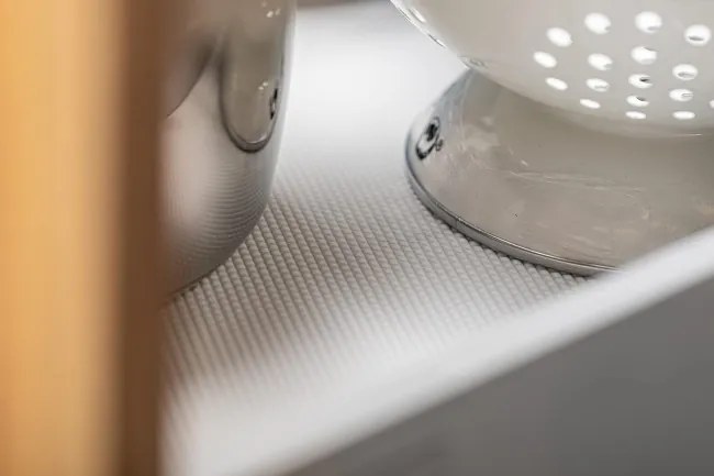 Protišmyková podložka LARGO biela 48x300 cm