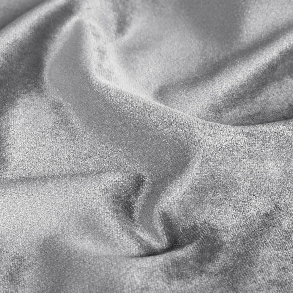 ZATEMŇOVACÍ ZÁVES NA PÁSKE CAMERON 140X270 CM STRIEBORNÁ