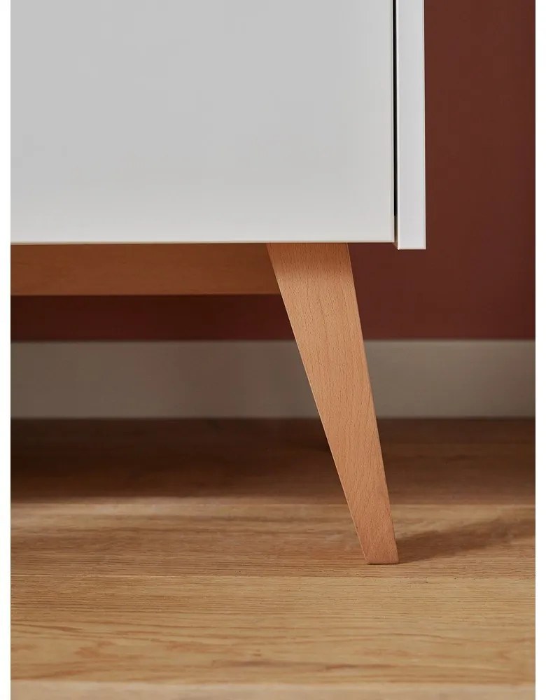 Biela detská komoda so zásuvkami Pinio Swing, 100 x 92 cm