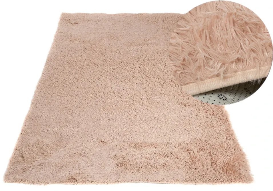 Plyšový koberec TOP - SVETLO BÉŽOVÝ