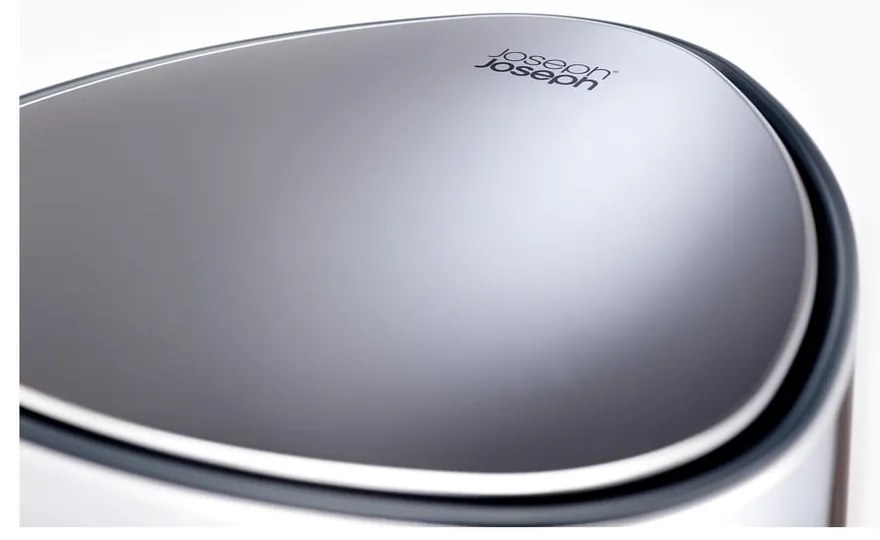 Nášľapný plastový odpadkový kôš v striebornej farbe 5 l Luxe – Joseph Joseph