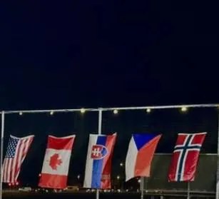 DECOLED Světelná girlanda pro žárovky s paticí E27, 50 m, 50 objímek, IP67