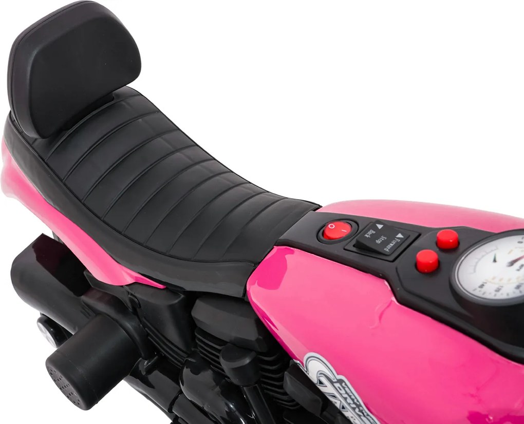 Ramiz Motorové vozidlo STAR Ružová