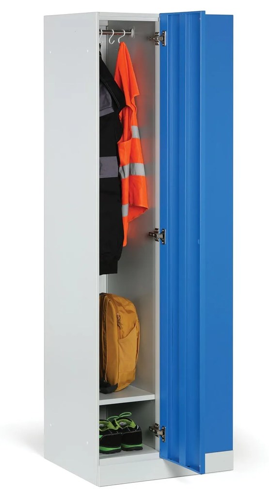 Kovová šatníková skrinka, 2-dverová, 1850 x 600 x 500 mm, zámok s čítačkou RFID kariet, laminované dvere, buk
