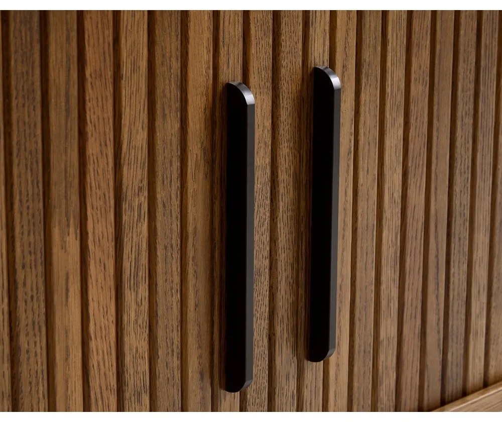 Hnedý TV stolík v dekore duba 180x56x45 cm Nola – Unique Furniture