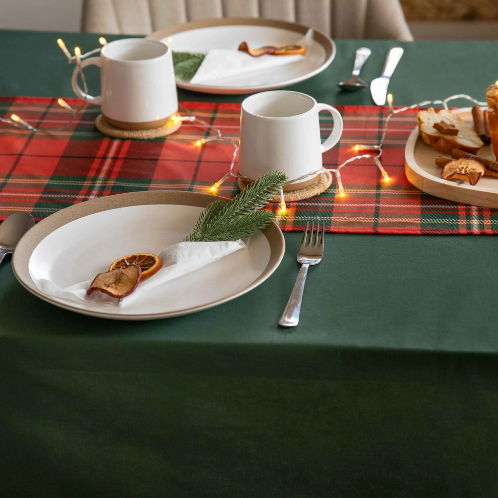 Goldea vianočný behúň na stôl 100% bavlnené plátno - červené káro 35x120 cm