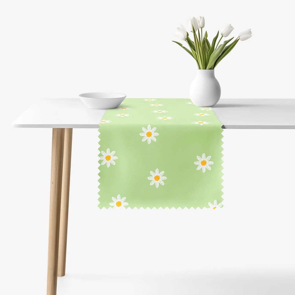 Goldea behúň na stôl teflónový - margarétky na zelenom 50x120 cm