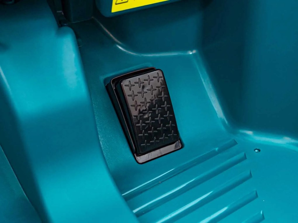 Ramiz Vozidlo, automobil formuly 1 Aston Martin Cognizant Aramco