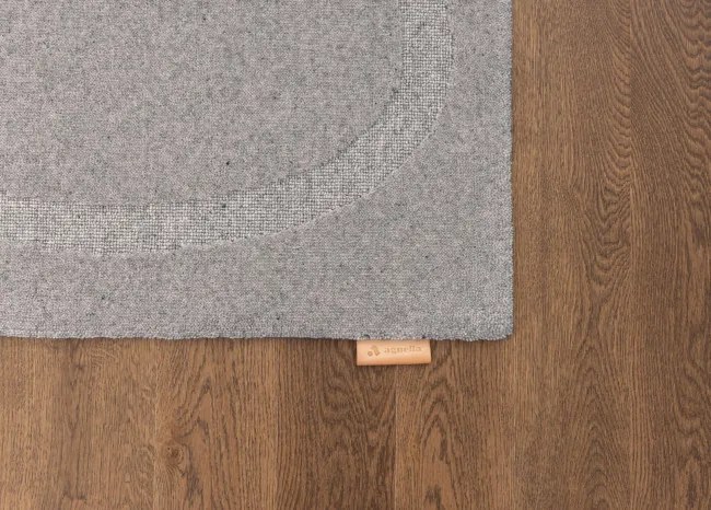 Koberec Agnella Morphic Organica sivý