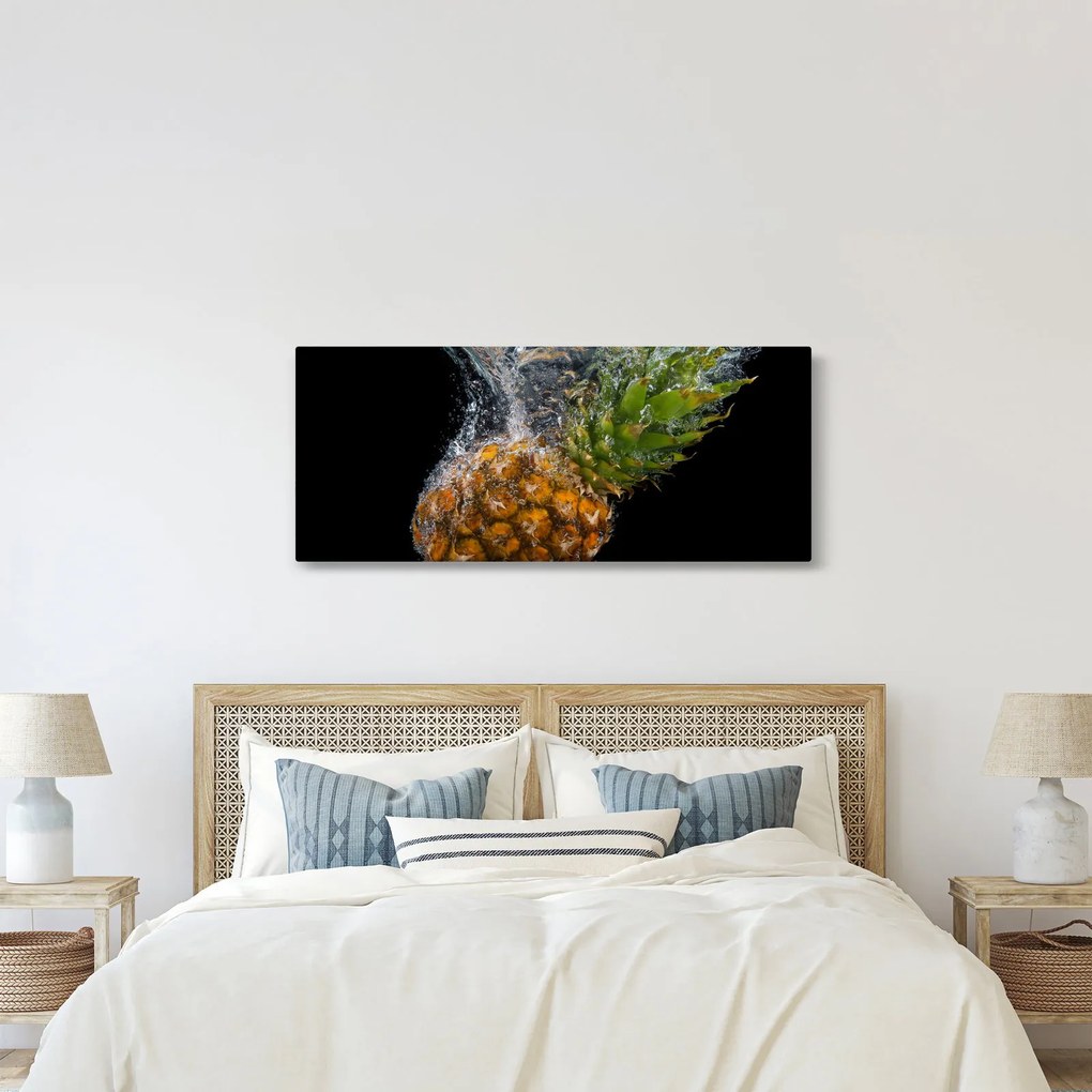 Obraz ananásu vo vode (120x50 cm)