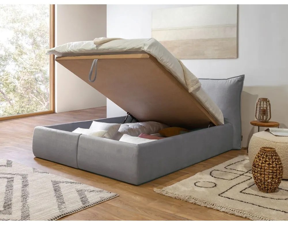 Svetlosivá čalúnená dvojlôžková posteľ s úložným priestorom s roštom 180x200 cm Jade – Bobochic Paris