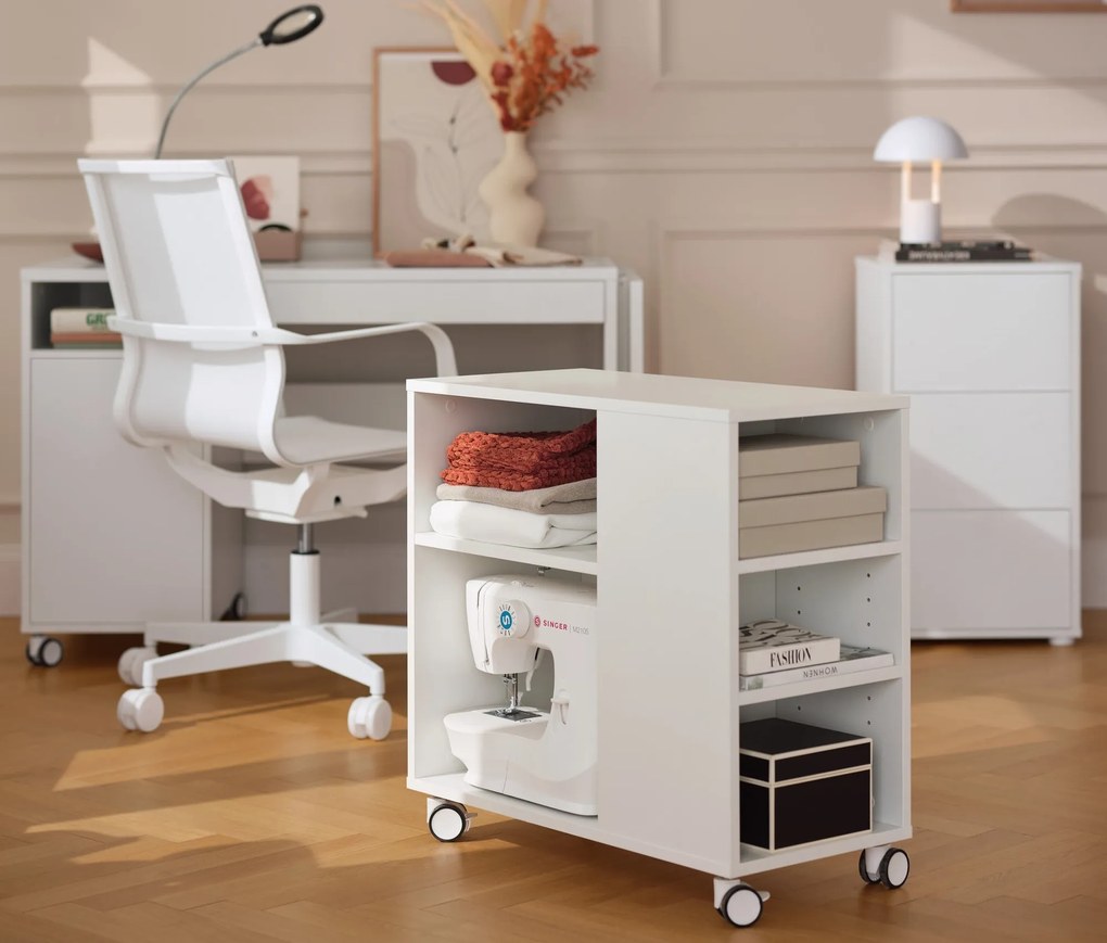 Úložný regál s kolieskami