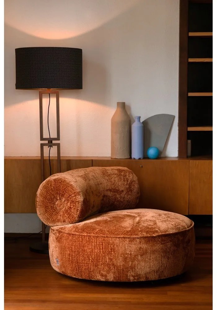 Oranžové kreslo Tilbury – Dutchbone