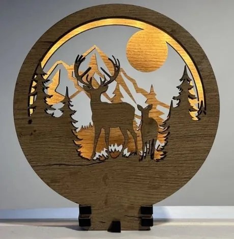 Drevená lampička na nočný stolík Jeleň