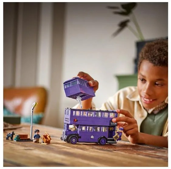 Lego®  Harry Potter™ 76446 Dobrodružstvo v Rytierskom autobuse  (100396757)