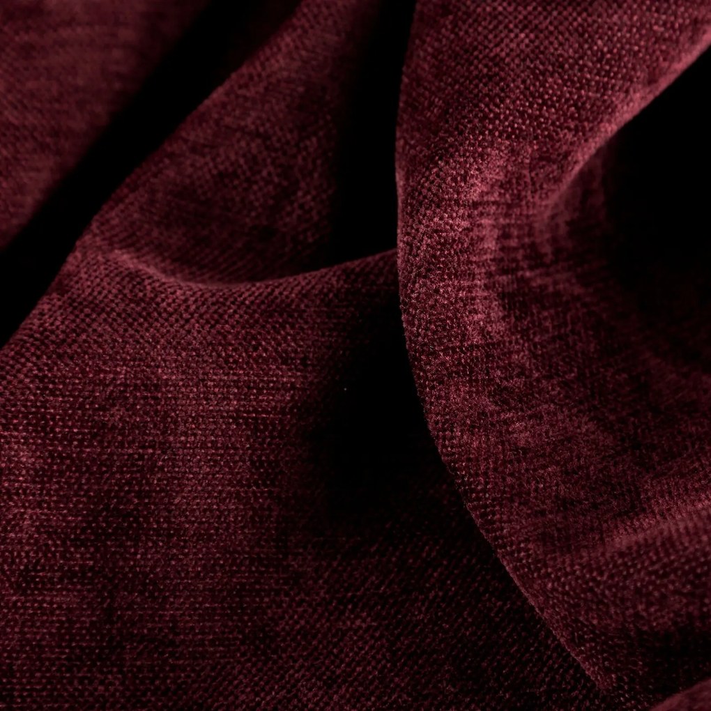 ZÁVES NA KRÚŽKOCH VANI 140X250 CM BORDOVÁ