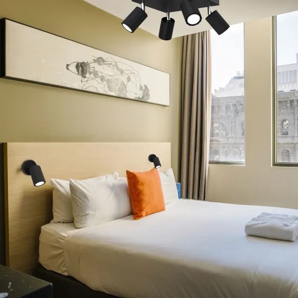 Nástenné bodové svietidlo BELLO 1xGU10/8W/230V čierna